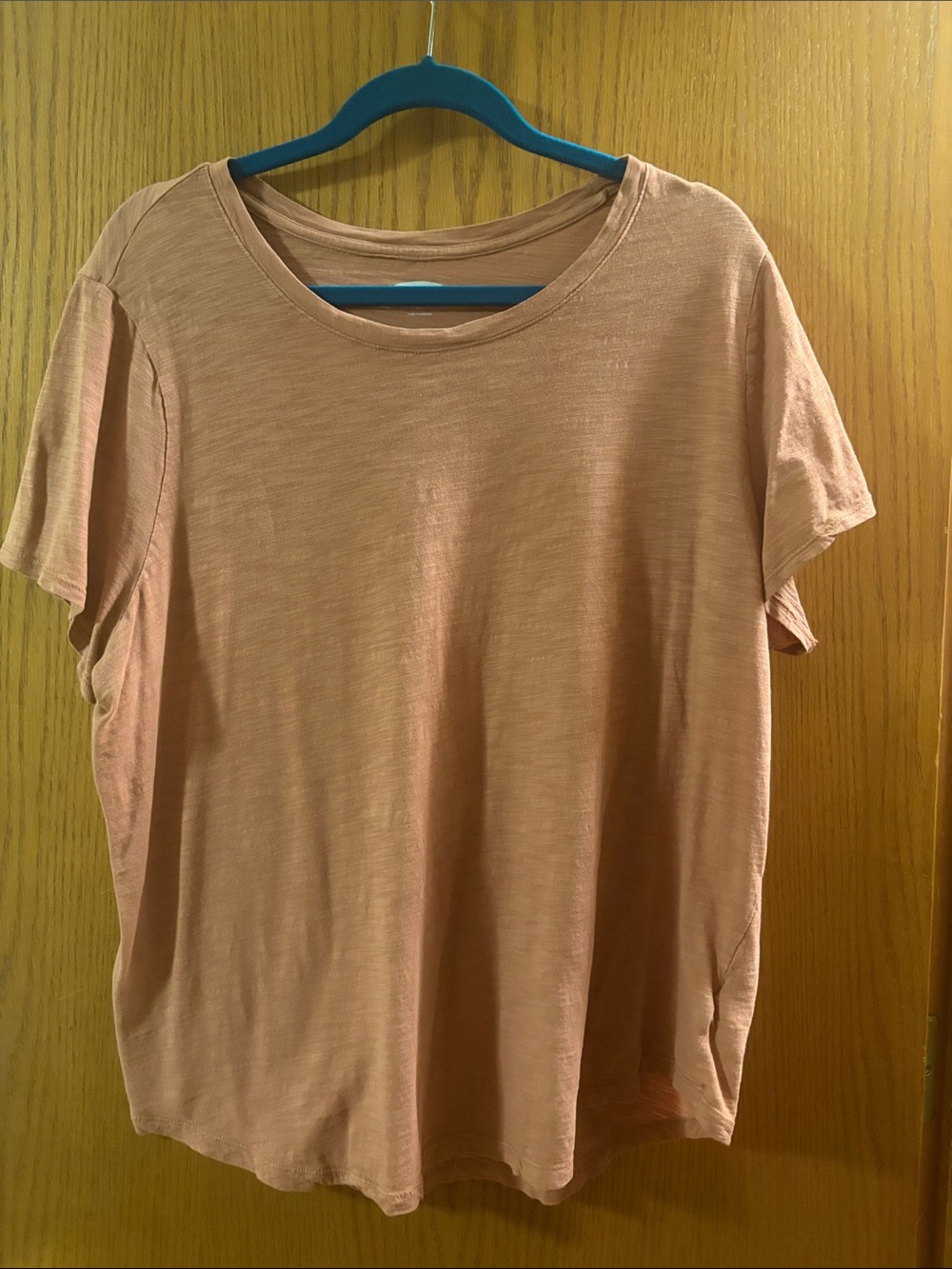 Old Navy Peach Crewneck Short Sleeve Tee